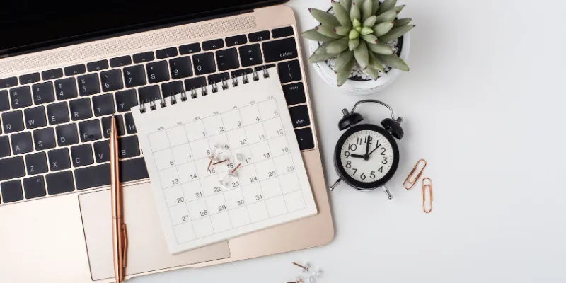 Gestionarea eficientă a timpului: Cum să-ți planifici ziua pentru a fi mai productiv. 